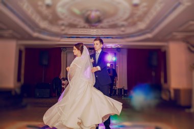 Düğün Dansı