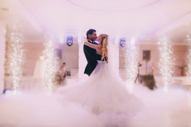 Düğün Dansı