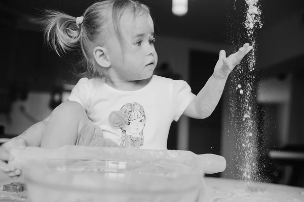 Menina bonita — Fotografia de Stock