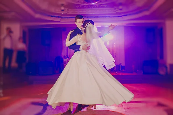 Düğün Dansı