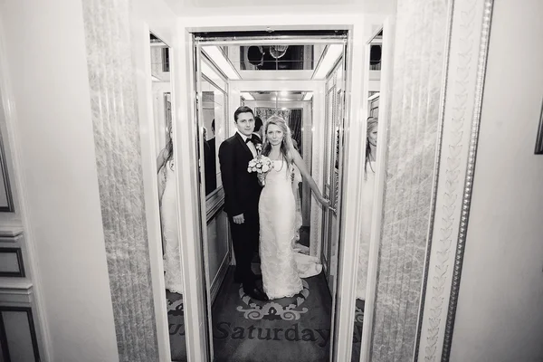 The Opera bride — Stock Photo, Image