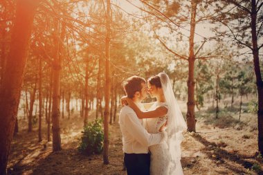 Evlilik çift açık havada aşk