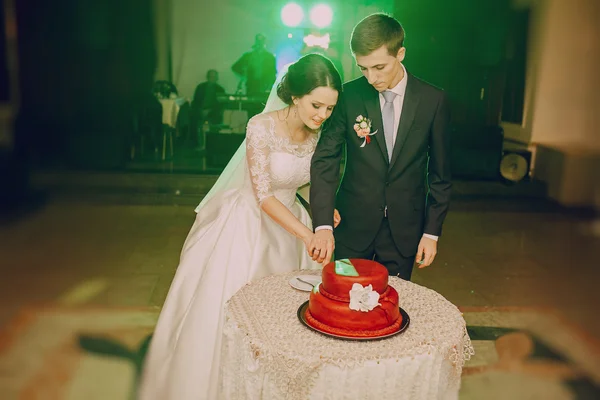 Bröllopstårta par — Stockfoto