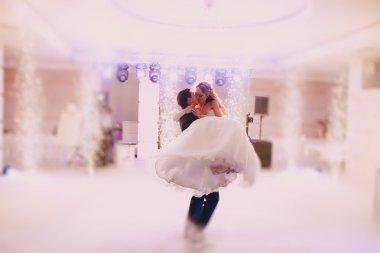 Düğün Dansı