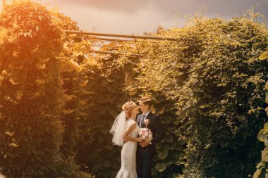 güzel sarışın Çift