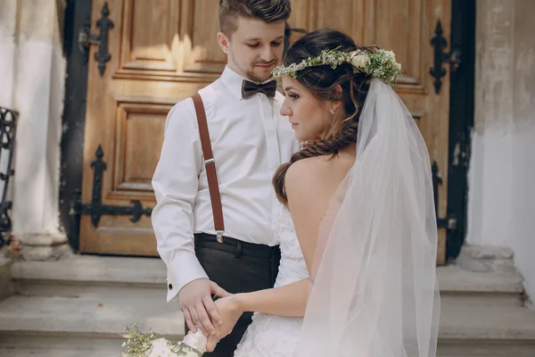 Matrimonio chiesa coppia — Foto Stock