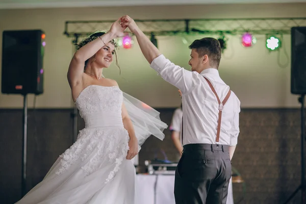 Весілля першого танцю — стокове фото