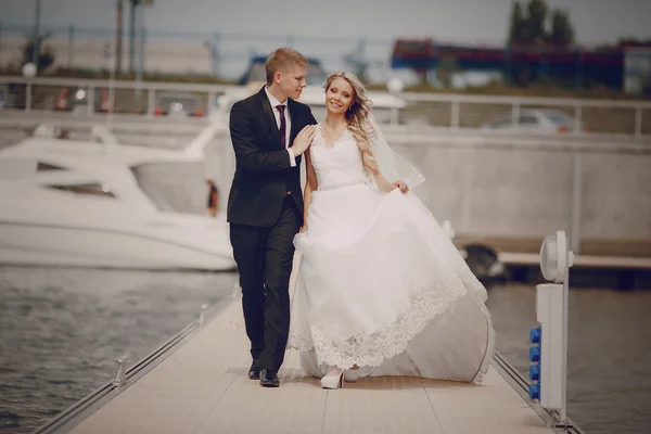 Wedding blond couple — Stock Photo, Image