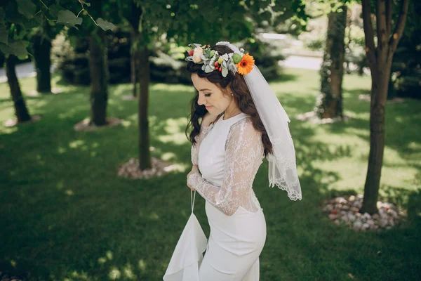 Bruid met de kroon — Stockfoto