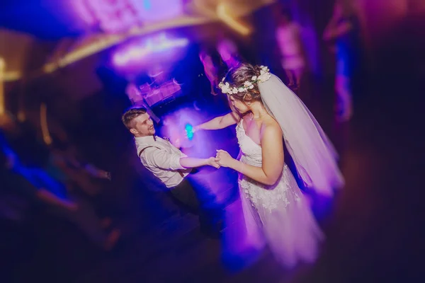 Casamento primeira dança — Fotografia de Stock