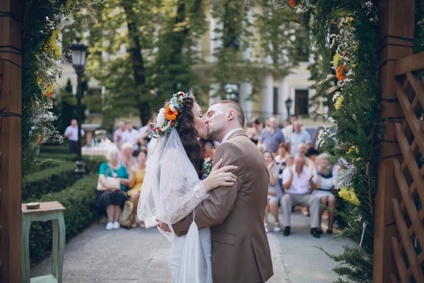 Bröllop ceremoni arch — Stockfoto