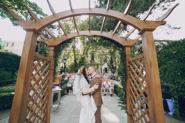 婚礼仪式上拱 — 图库照片