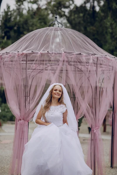 Giorno del matrimonio a odessa — Foto Stock