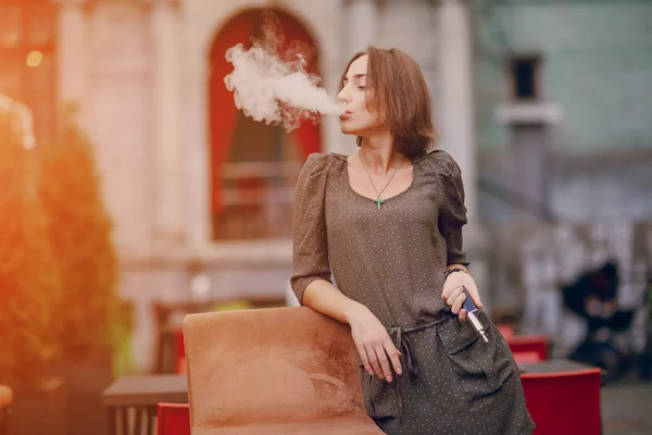 Girl with E-cigarette — Stock Photo, Image