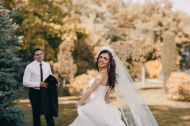 büyülü şenlikli düğün günü