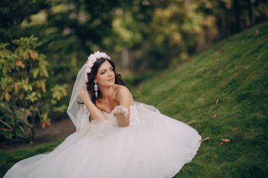 büyülü şenlikli düğün günü