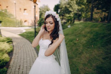 büyülü şenlikli düğün günü