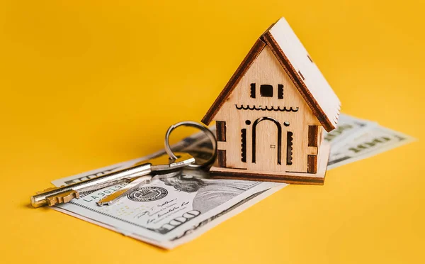 House Miniature Model Keys Money Yellow Background Investment Real Estate — Stock Photo, Image