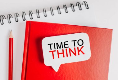 Ofis arkaplanı beyaz bir çıkartma üzerinde düşünme zamanı. Flat iş, finans ve kalkınma kavramına dayanır