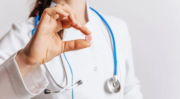 Doctor Stethoscope Gives Pill His Hand Nurse Gives Dose Drug — Stock Photo, Image