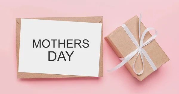 Zole Edilmiş Pembe Arkaplan Sevgi Sevgililer Günü Metin Anneleri Günüyle — Stok fotoğraf