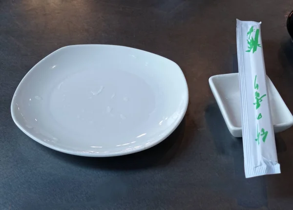 접시와 막대기 — 스톡 사진
