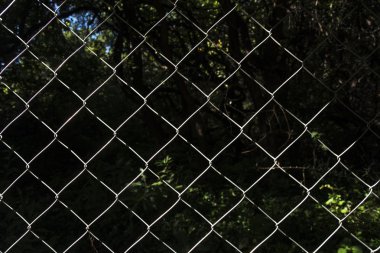 yüksek karşıtlık ile kablolu