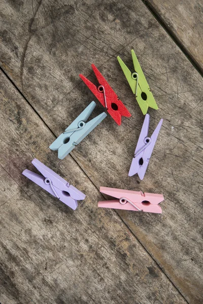 clothespins with mixed colors