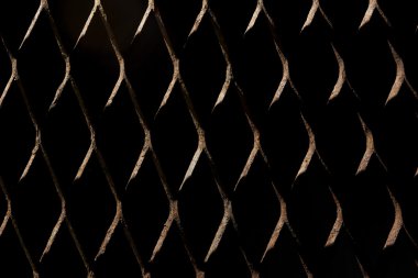 gölgeler paslı genişletilmiş metal