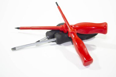 Elektrikçinin tornavidaları. Çilingirler. Vidaları ve vidaları sürmek için