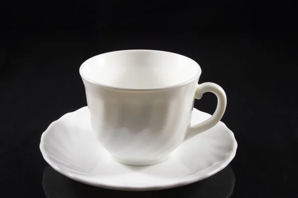 Чашка Кави Тарілкою Столі Чорною Ковдрою — стокове фото