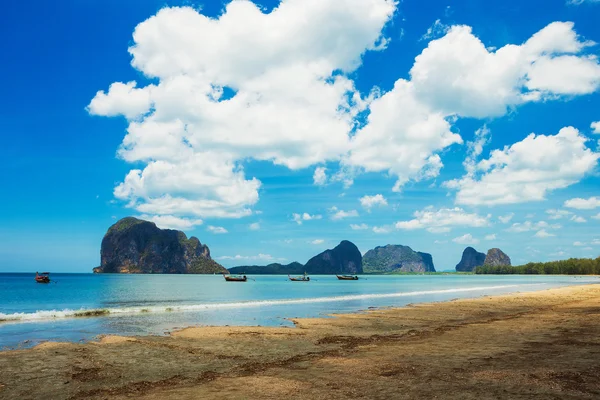 Pak Meng Beach is a tourist attraction of the province, Thailand — Stock Photo, Image