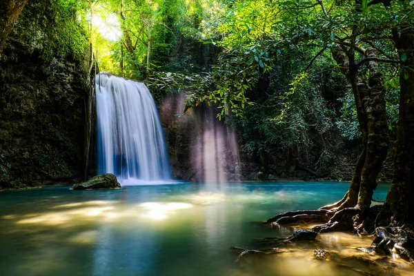 Erawan Waterfall Floor National Park Таїланд — стокове фото