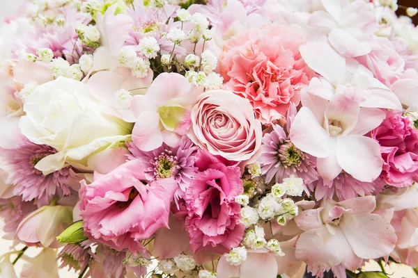 Schöne Blumen Hintergrund für Hochzeitsszene — Stockfoto