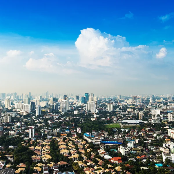 Bangkok Metropolis, vista aérea sobre a maior cidade do Thailan — Fotografia de Stock