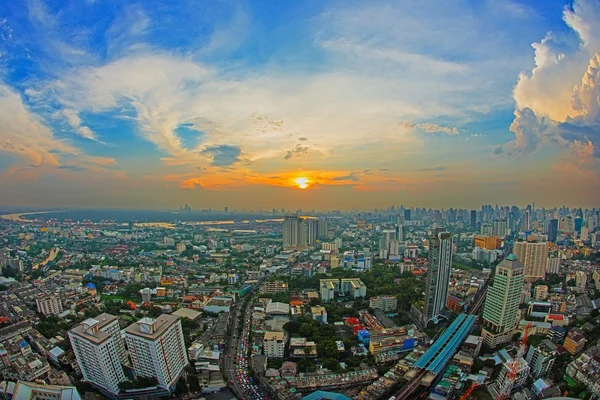 Ptaka Bangkok na zachodzie słońca — Zdjęcie stockowe