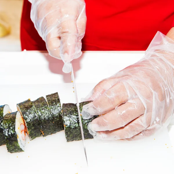 Handgeschnittener japanischer Kampf in Stücke gewickelt. — Stockfoto