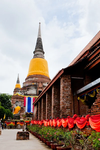 Big Image of buddha in ayutthaya ancient city, thailand — Stock Photo, Image