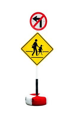 Sola dönüş, Viyadükler genelinde kişi yasaklayan trafik işaretleri