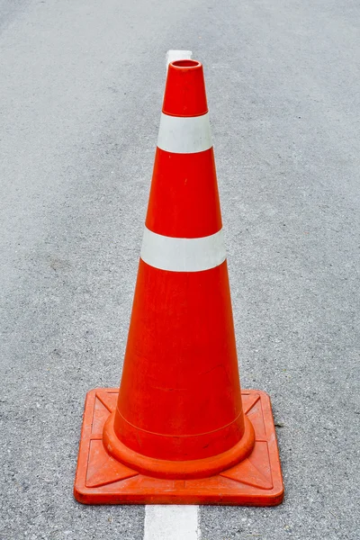 Traffic cones standing next to each other — Stock Photo, Image
