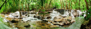 Cennet şelale (Huay Mae Kamin Waterfall) T Kanchanaburi'deki/daki oteller