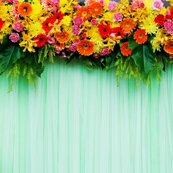 Beautiful flowers background for wedding scene — Stock Photo, Image