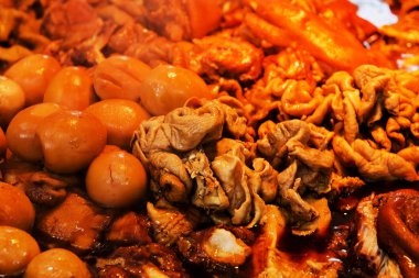 Tayland kızarmış domuz eti