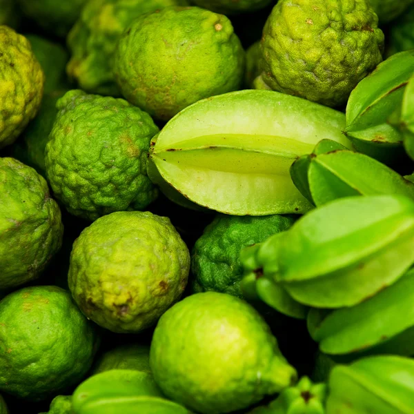 Limette und Stachelbeere. — Stockfoto