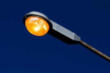 sokak ışık mavi gökyüzü arka plan