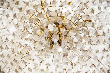 güzel kristal bir avize sarkacak Close-Up