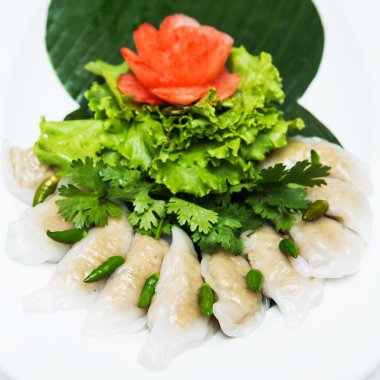 Tayland pirinç-cilt köfte buğulama