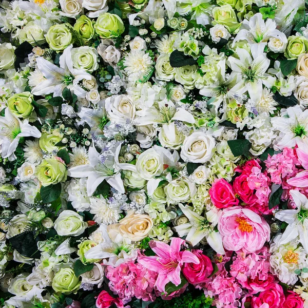 Beautiful flowers background for wedding scene — Stock Photo, Image