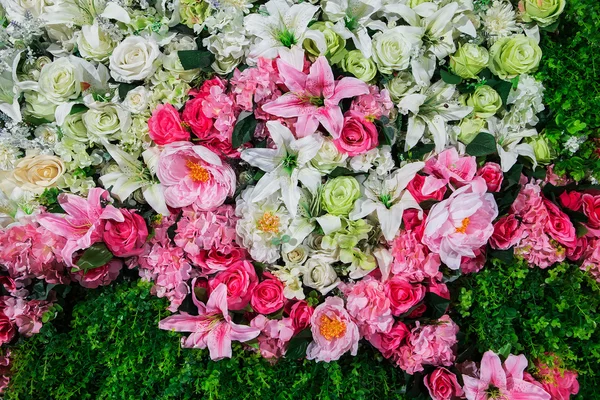 Fondo de flores hermosas para escena de boda — Foto de Stock