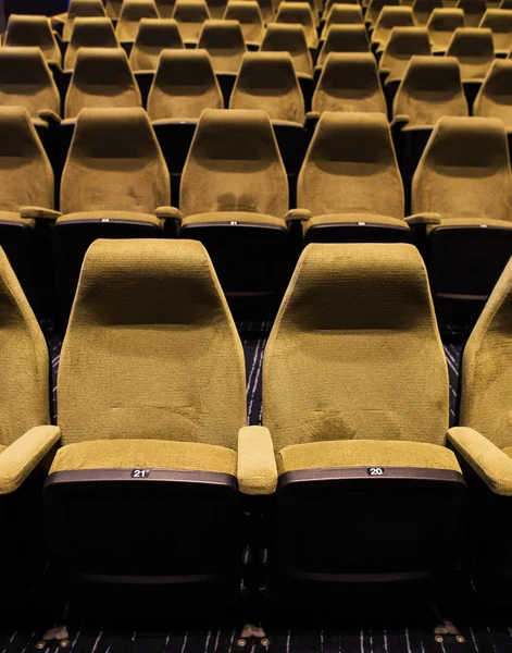 Chair in an empty room. — Stock Photo, Image